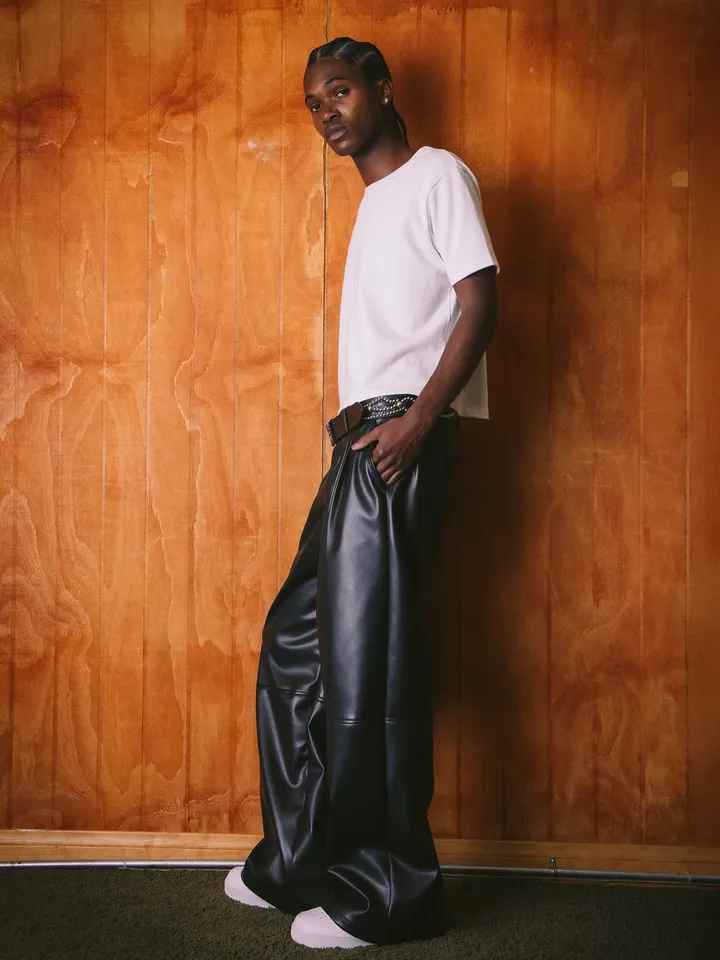 Leather Pleated Trouser - Black | mnml