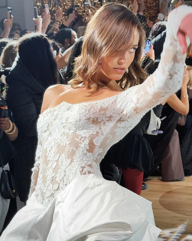 open lace back dress Amazon.com: Retrofête Women's Eleanora Sequin Dress, Silver, XS : Clothing,  Shoes & Jewelry main image 0