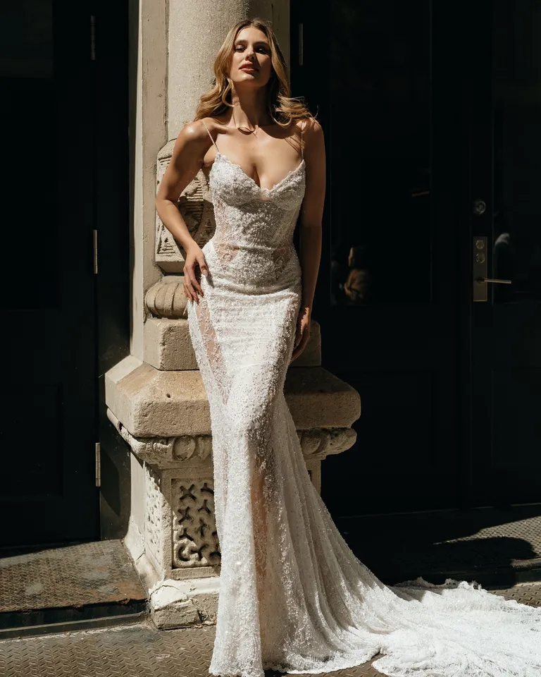Mariposa | Sparkly Lace Wedding Dress