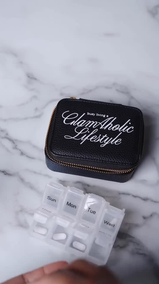 8LOME ピルボックス pillbox cap 円堂守 ストリートシック Pebble Pill Case - Black | Durable Vegan Leather | Compact