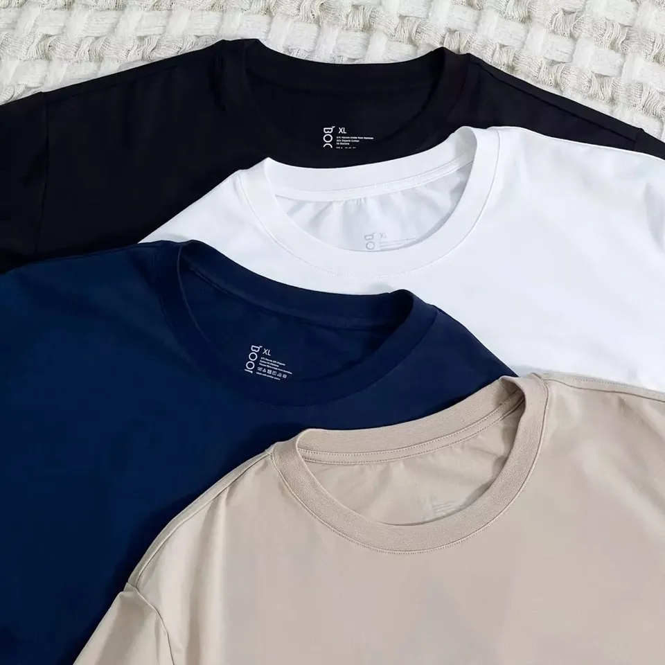 The perfect everyday staple you can count on ✨

Shop our Classic Crew Neck T-Shirt.