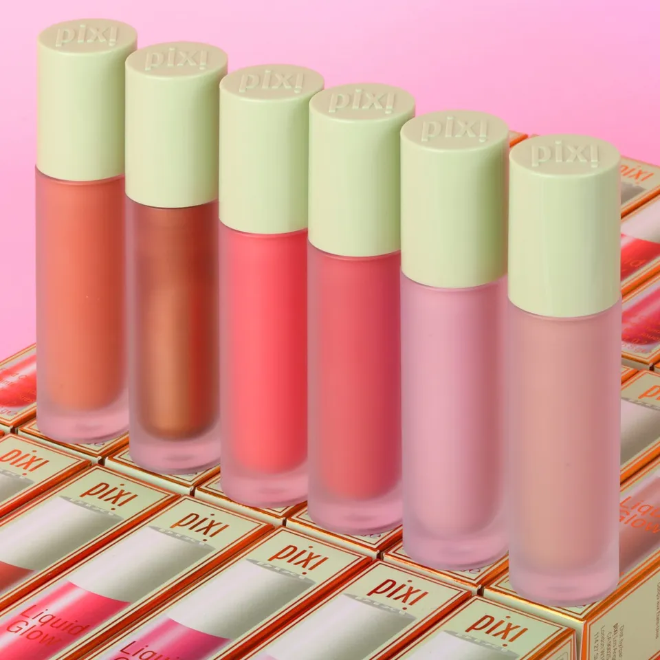 NEW LiquidGlow is here, a weightless, skincare-first blush that gives both lips and cheeks a fresh, naturally radiant touch of colour. A fresh flush in a flash! 💖

The water-based formula blends effortlessly with the oversized doe-foot and is enriched with Marshmallow Root, Calendula Oil, and Squalane for comfortable, dewy wear that feels as good as it looks.

One dot for a soft flush, three dots to build your Glow. ✨

Shades to fall for: Fresh, Warmth, Summer, Peony, Pretty, Subtly.

Which LiquidGlow are you blushing for this week? 👇💚

#PixiBeauty #PixiGlow #LiquidGlow #SerumBlush #Blush