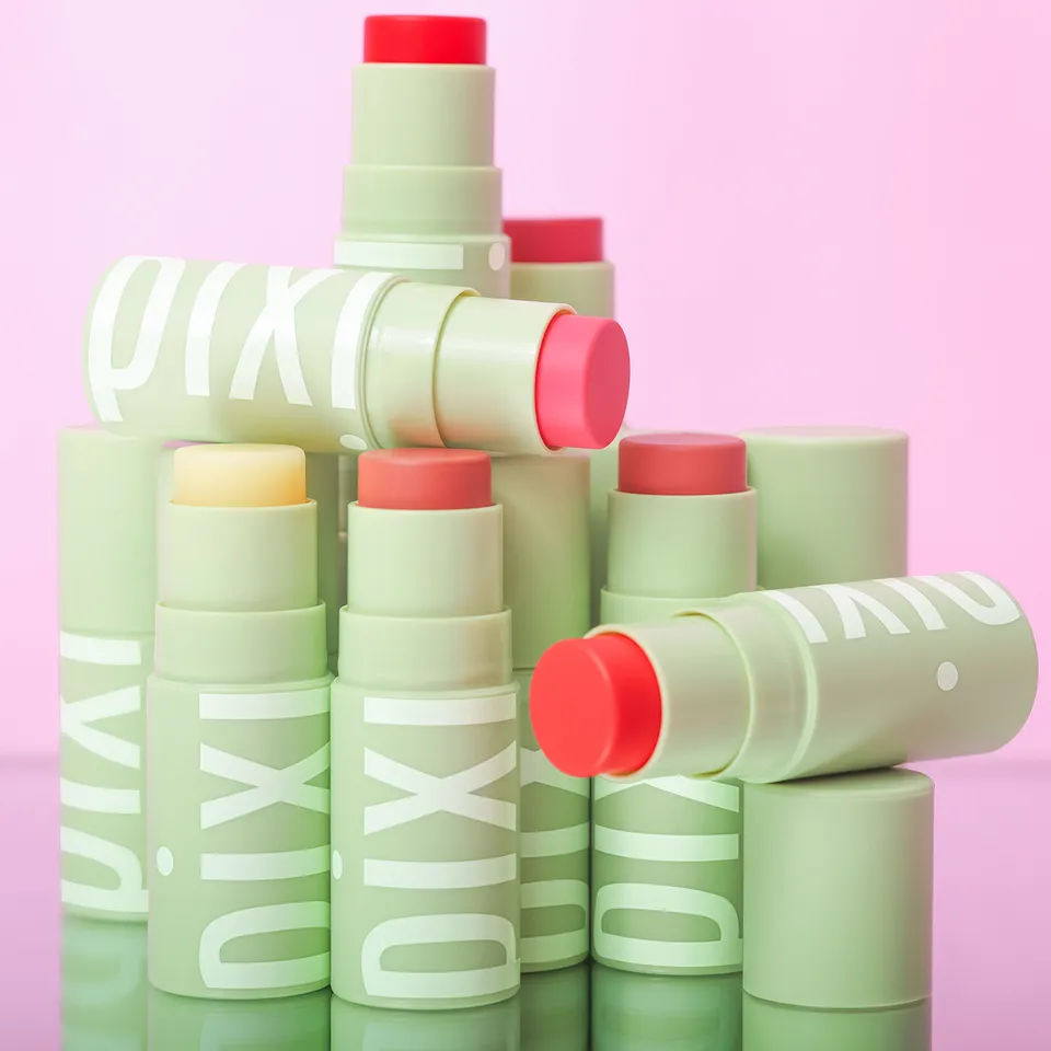 A Balmy Boost for Glowing Lips. 💖

+Hydra LipTreat is your everyday balm-meets-colour essential, delivering buildable tint with lasting comfort. The plush formula conditions as it enhances, leaving lips soft, smooth and naturally Glowing.

Avocado Oil nourishes, Shea Butter deeply conditions and Hyaluronic Acid helps lock in hydration for a replenished, cushiony feel with every swipe.

Find your finish:
✨ Clear: Transparent hydration
✨ Nectar: Effortless nude
✨ Passion: Fresh pink
✨ Scarlet: Classic red
✨ Poppy: Vibrant coral
✨ Peach-y: Warm natural peach
✨ Rosette: Soft rosy tint

One balm. Care and colour in one step.

Desk drawer staple or handbag hero, which shade is your everyday reach? 💕✨

#PixiBeauty #PixiGlow #LipBalm #Skincare #SpringLipFaves