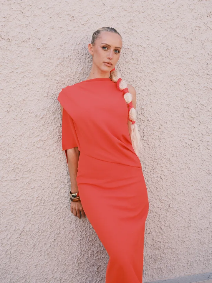 I’m thrilled to announce that I’ll be covering all things fashion and fun for Spring Racing on Derby and Cup Day this year with the heraldsun team. Looking forward to seeing all the incredible fashion and creativity this year. 🐎 🧡

Dressed by manningcartell