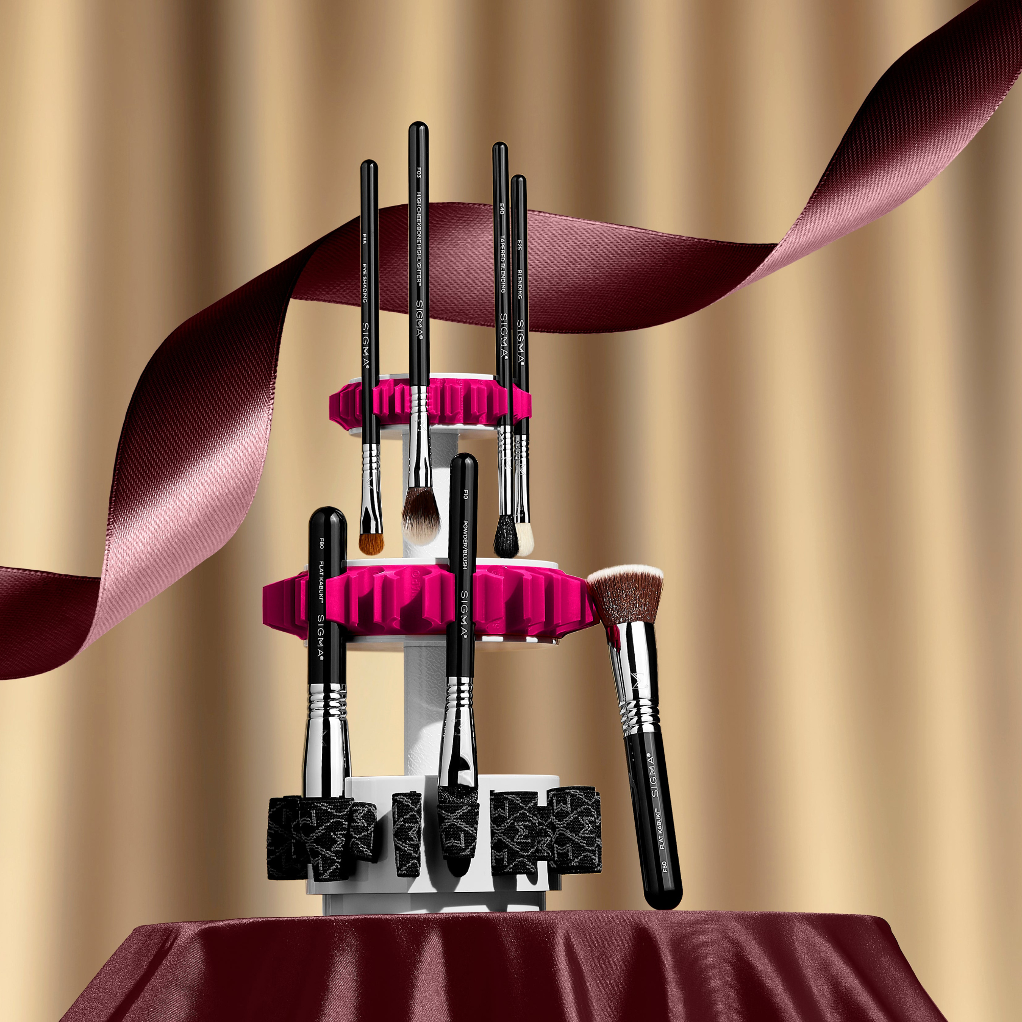 _Holiday_2025-10-new.mov