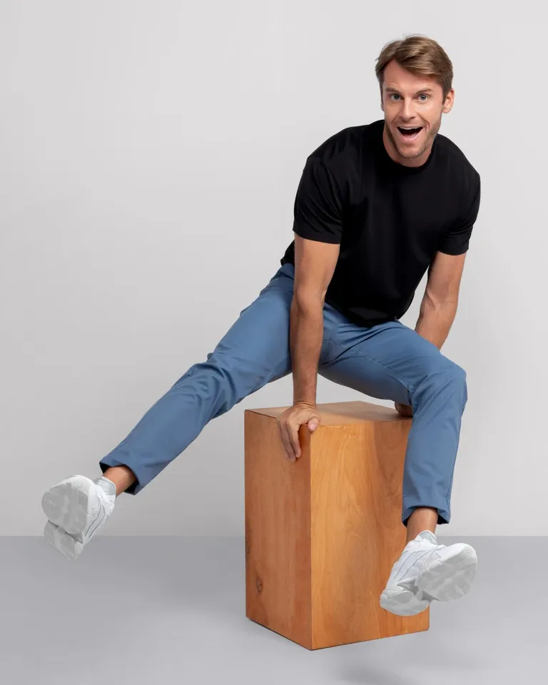 Jetsetter Tech Pant Straight Fit - Travel-Friendly & Wrinkle-Free