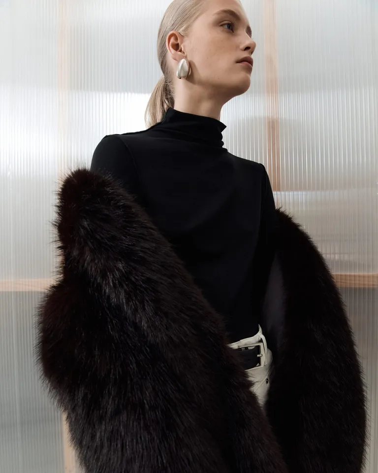 Women's Irena Fur Coat in Chocolate - Elka Collective