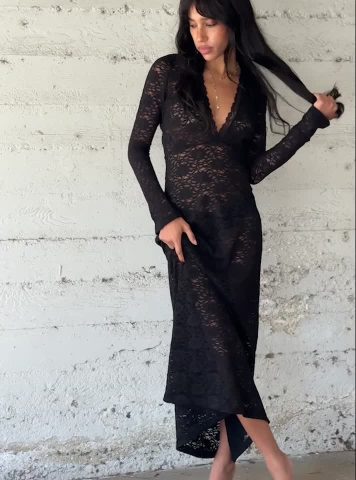 Delwyn Lace Backless Maxi Dress | Black | Womens | Princess Polly Lower Impact