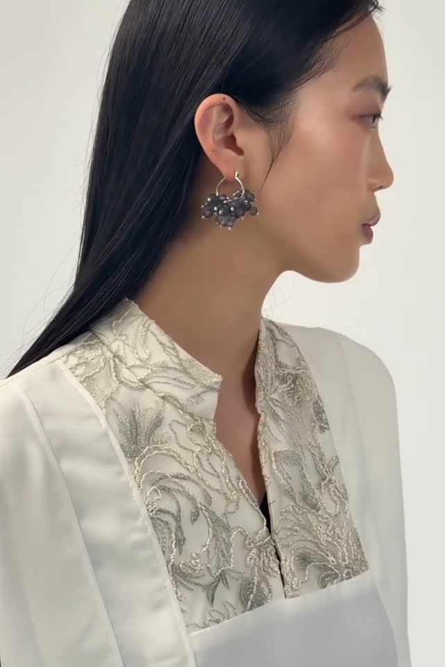 Grain pierced earring (Black)