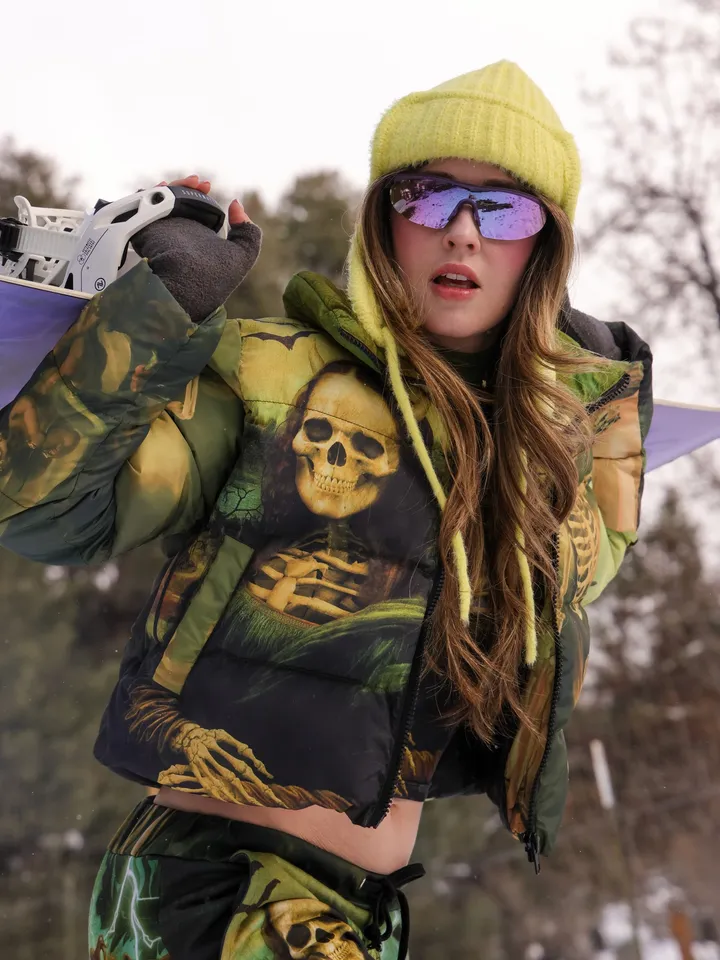Trickz N Treatz Skeleton Renaissance Art Print Puffer Jacket