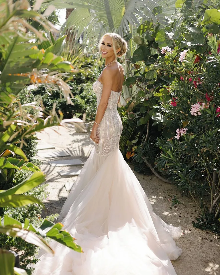 Dakota | Trumpet Style Embroidered Sparkly Corset Wedding Dress