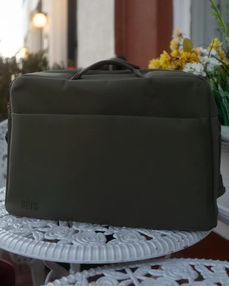 The Small Carry-On Roller in Olive