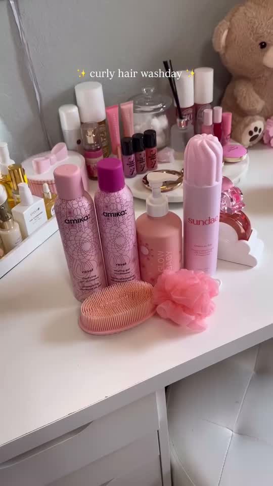 scalp cleanser : reset pink charcoal scalp cleansing oil | amika