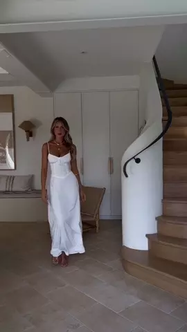She's an icon  The 'Magdalena Maxi Dress'