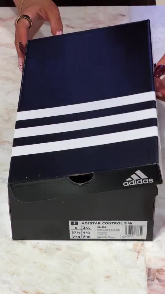 adidas gazelle silver green womens Adidas Box Hog 4 main image 0